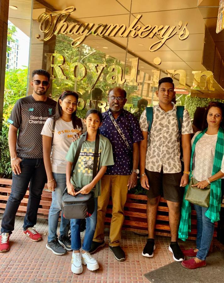 Thayamkery's Royal Inn Kochi Bagian luar foto
