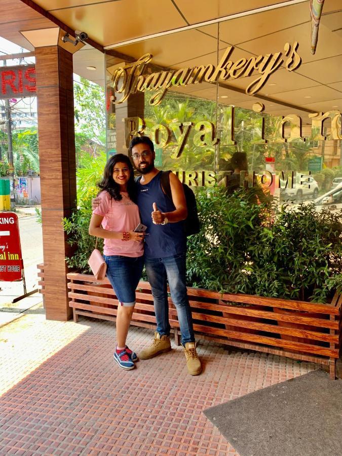 Thayamkery's Royal Inn Kochi Bagian luar foto
